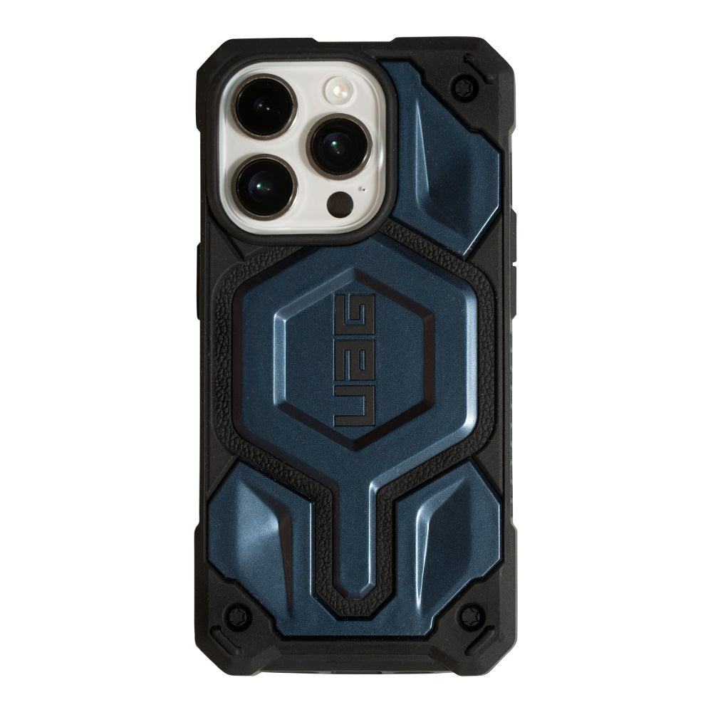 Husa iPhone 13 Pro Max Midnight - UAG Monarch Pro, Carbon Fiber cu MagSafe