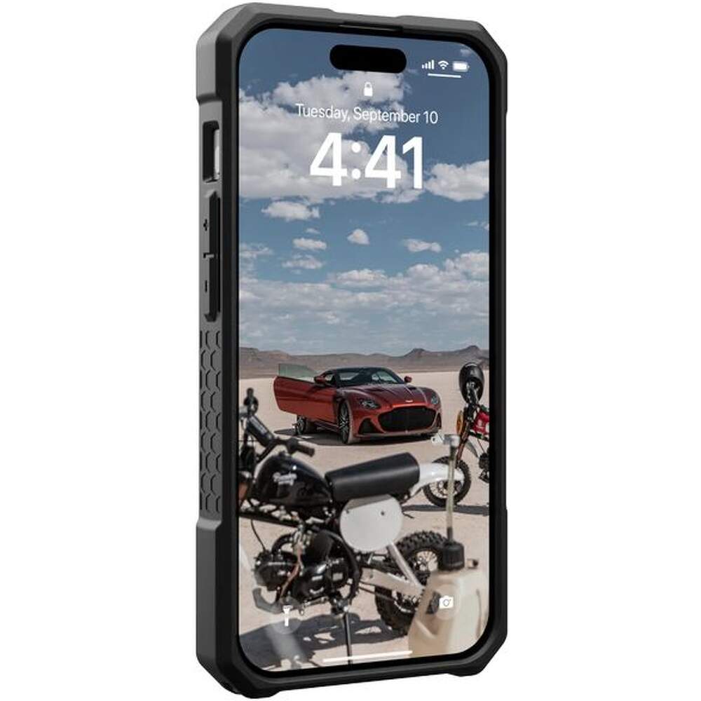 Husa iPhone 12 Pro Argintiu - UAG Monarch Pro MagSafe Carbon Fiber