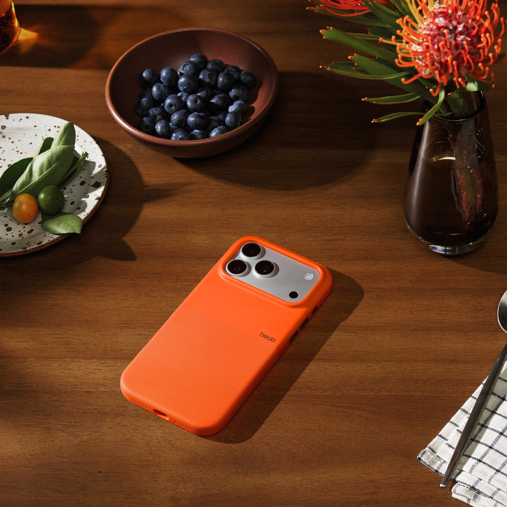 Husa iPhone 17 Pro max Beats Rugged cu MagSafe,Sierra Orange